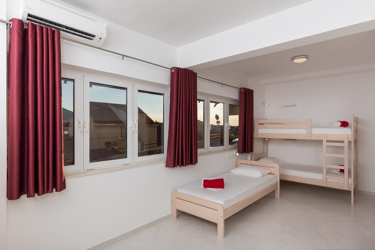 Hostel Free Bird (Adults Only) Dubrovnik Eksteriør bilde
