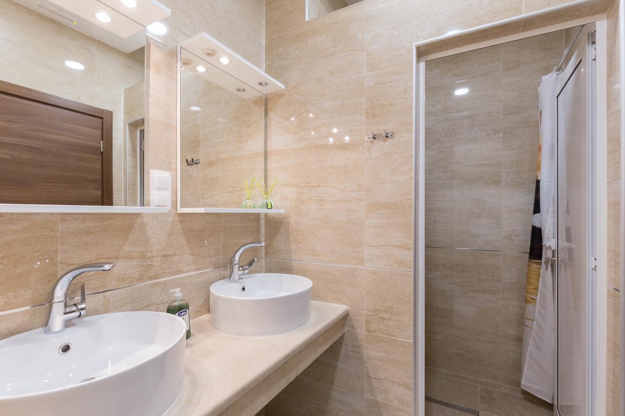Hostel Free Bird (Adults Only) Dubrovnik Eksteriør bilde