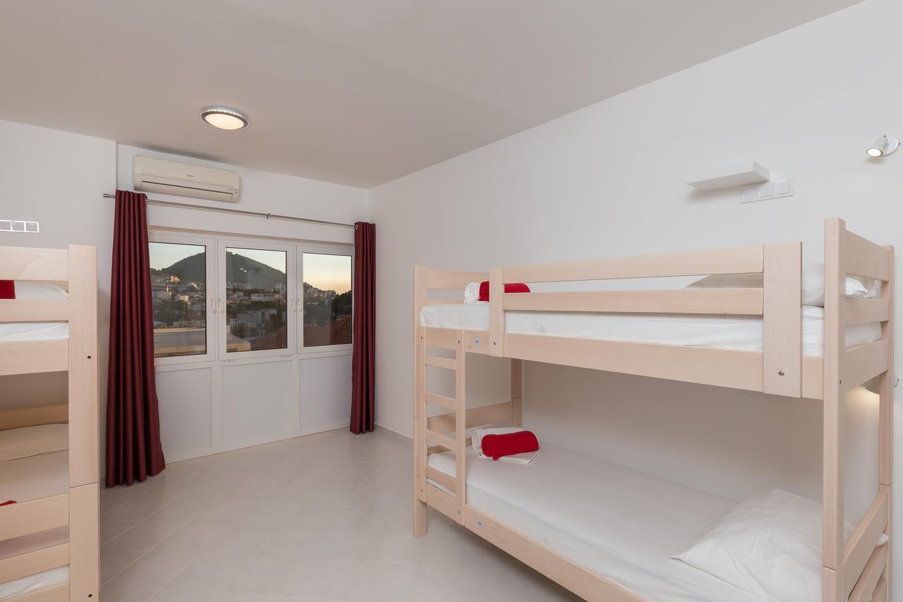 Hostel Free Bird (Adults Only) Dubrovnik Eksteriør bilde