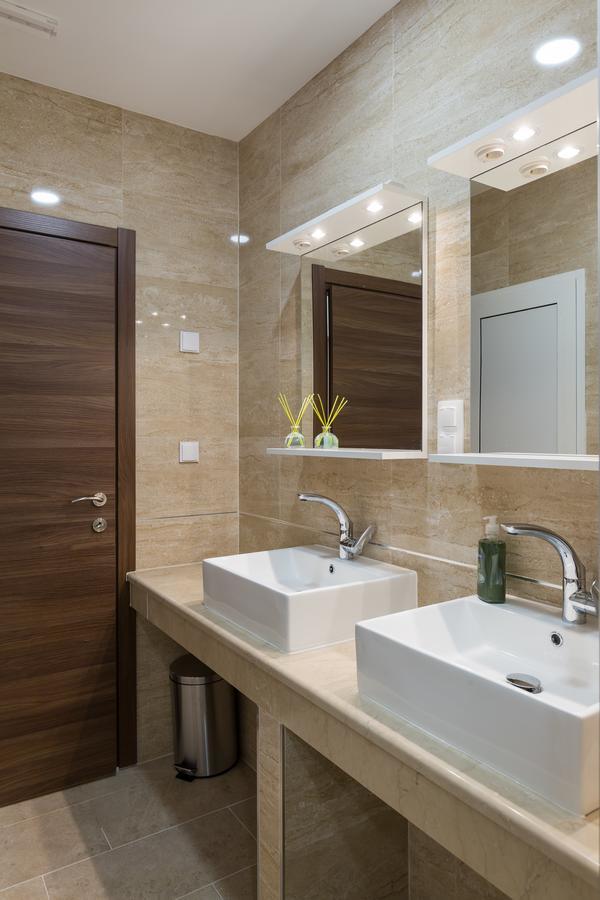 Hostel Free Bird (Adults Only) Dubrovnik Eksteriør bilde