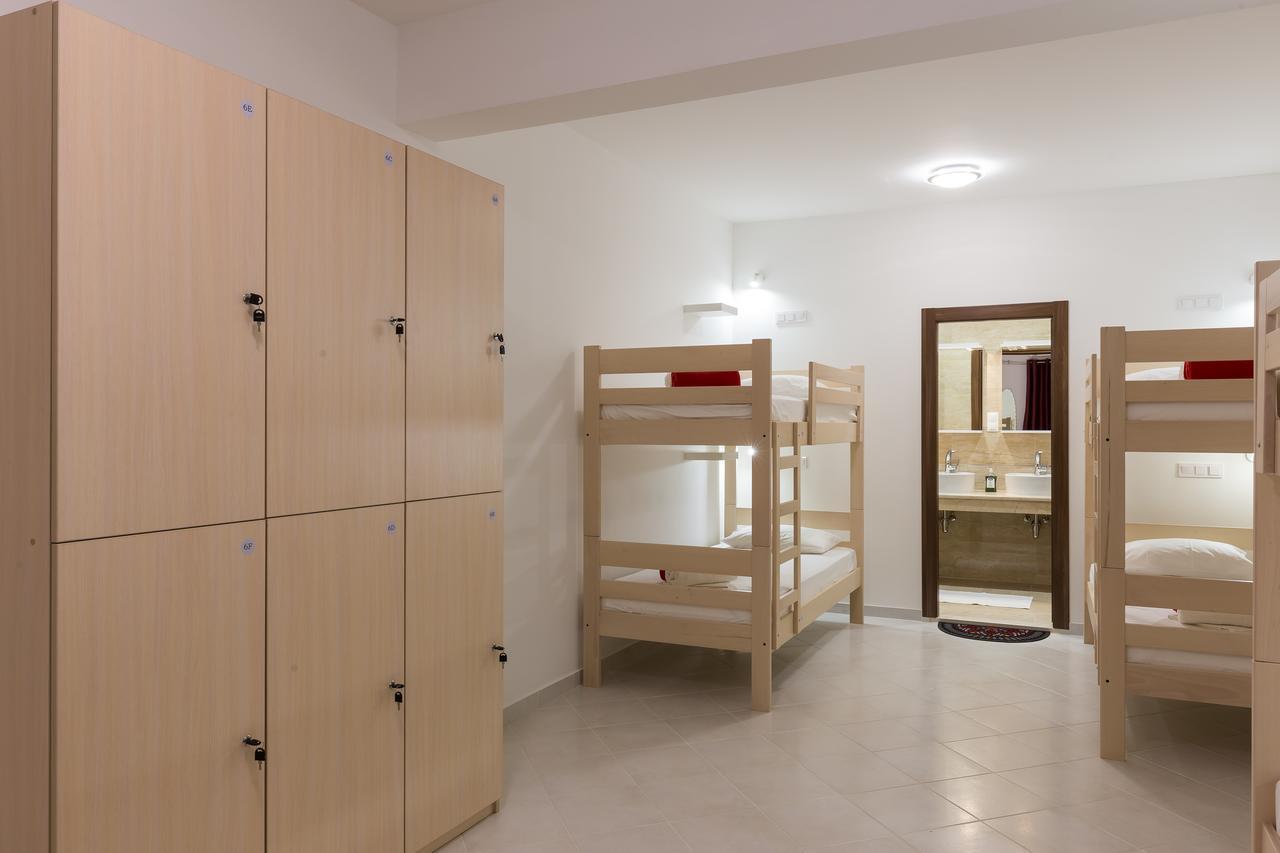 Hostel Free Bird (Adults Only) Dubrovnik Eksteriør bilde