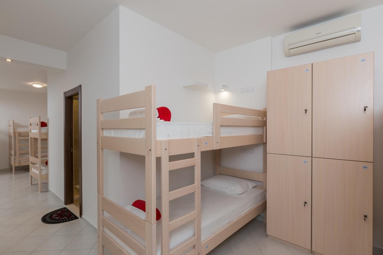 Hostel Free Bird (Adults Only) Dubrovnik Eksteriør bilde